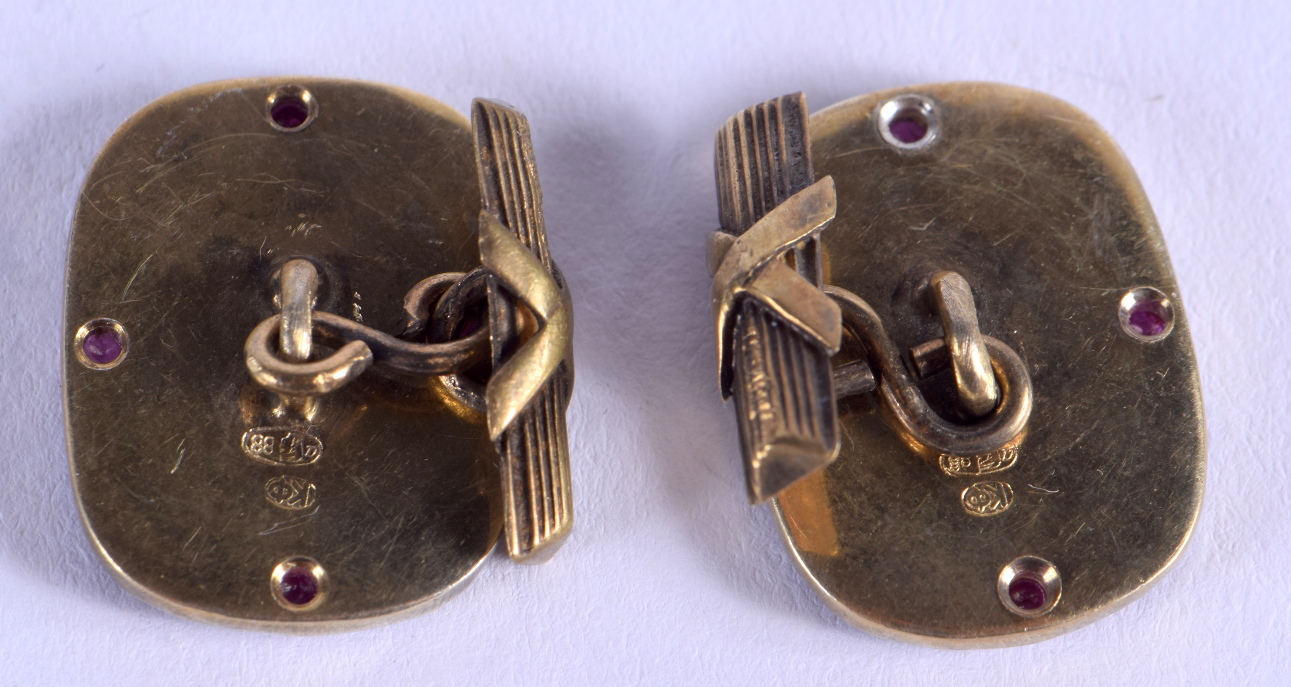 A PAIR OF RUSSIAN RUBY ENAMEL AND SILVER CUFFLINKS. 16 grams. 1.75 cm x 2.25 cm. - Image 2 of 4