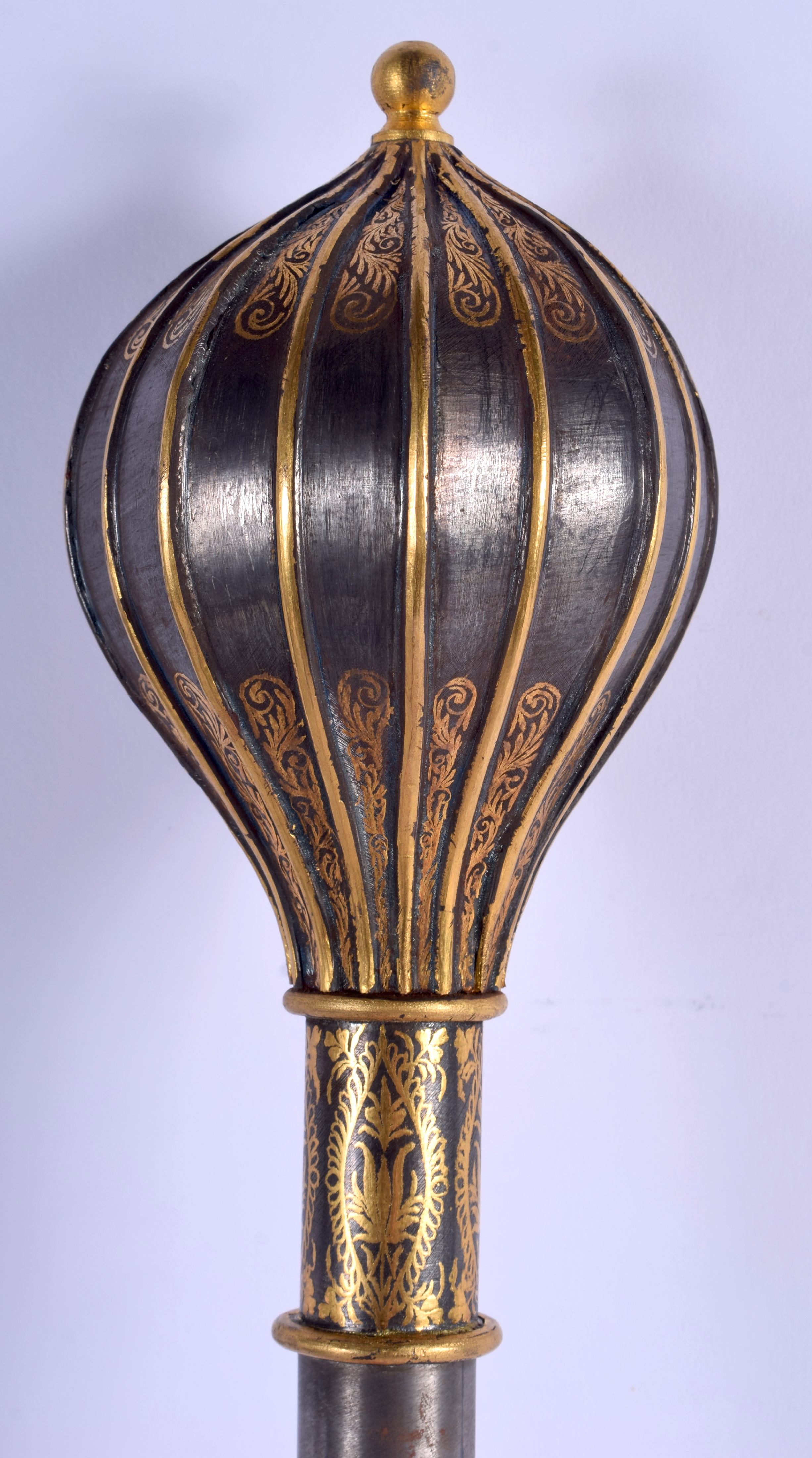 A MIDDLE EASTERN CONTINENTAL GOLD INLAID POLISHED MACE Turkish or Armenian. 47 cm long. - Image 2 of 4