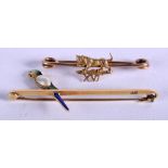 A VINTAGE 15CT GOLD AND ENAMEL BIRD BROOCH and another gold brooch. 5.2 grams. (2)