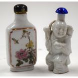 TWO CHINESE PORCELAIN SNUFF BOTTLES. (2)
