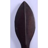 AN EARLY 20TH CENTURY POLYNESIAN TRIBAL CARVED WOOD PADDLE SPEAR of plain form. 117 cm long.
