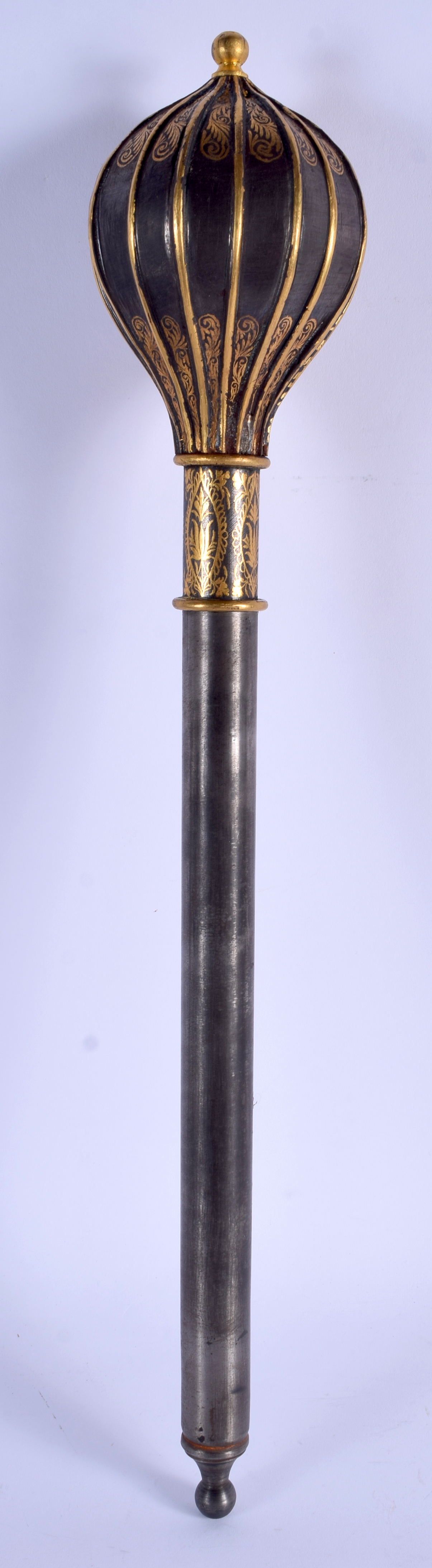 A MIDDLE EASTERN CONTINENTAL GOLD INLAID POLISHED MACE Turkish or Armenian. 47 cm long. - Image 4 of 4