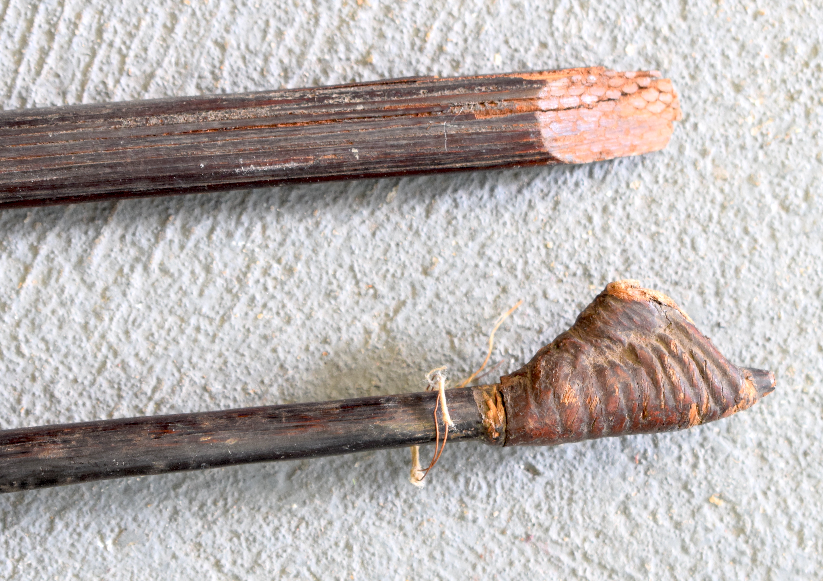 AN EARLY 20TH CENTURY POLYNESIAN TRIBAL SPEAR possibly Papua New Guinea, together with two other tri - Image 6 of 9