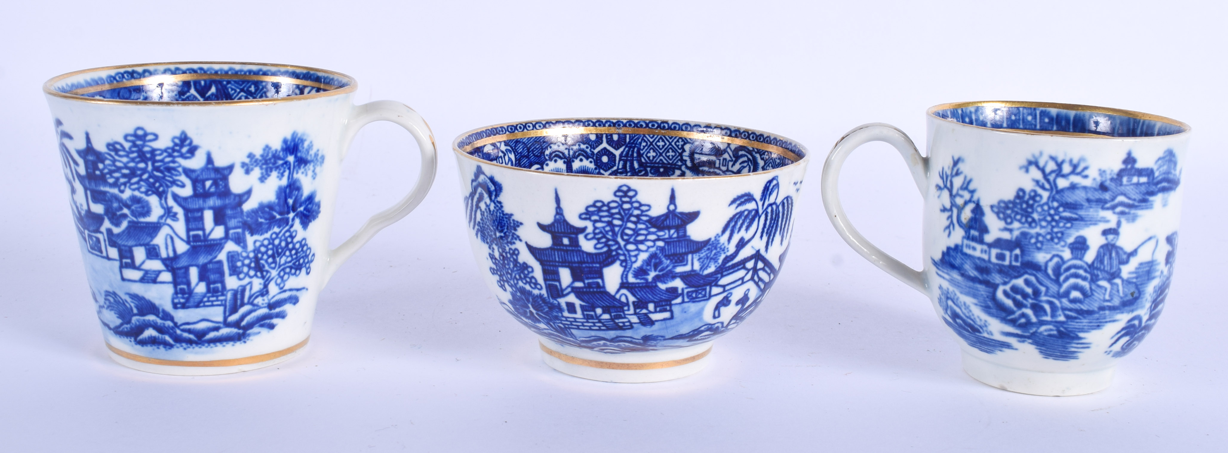 18th c. Worcester Conversation pattern bucket shaped coffee cup, teabowl and saucer, disguised numer - Image 2 of 3