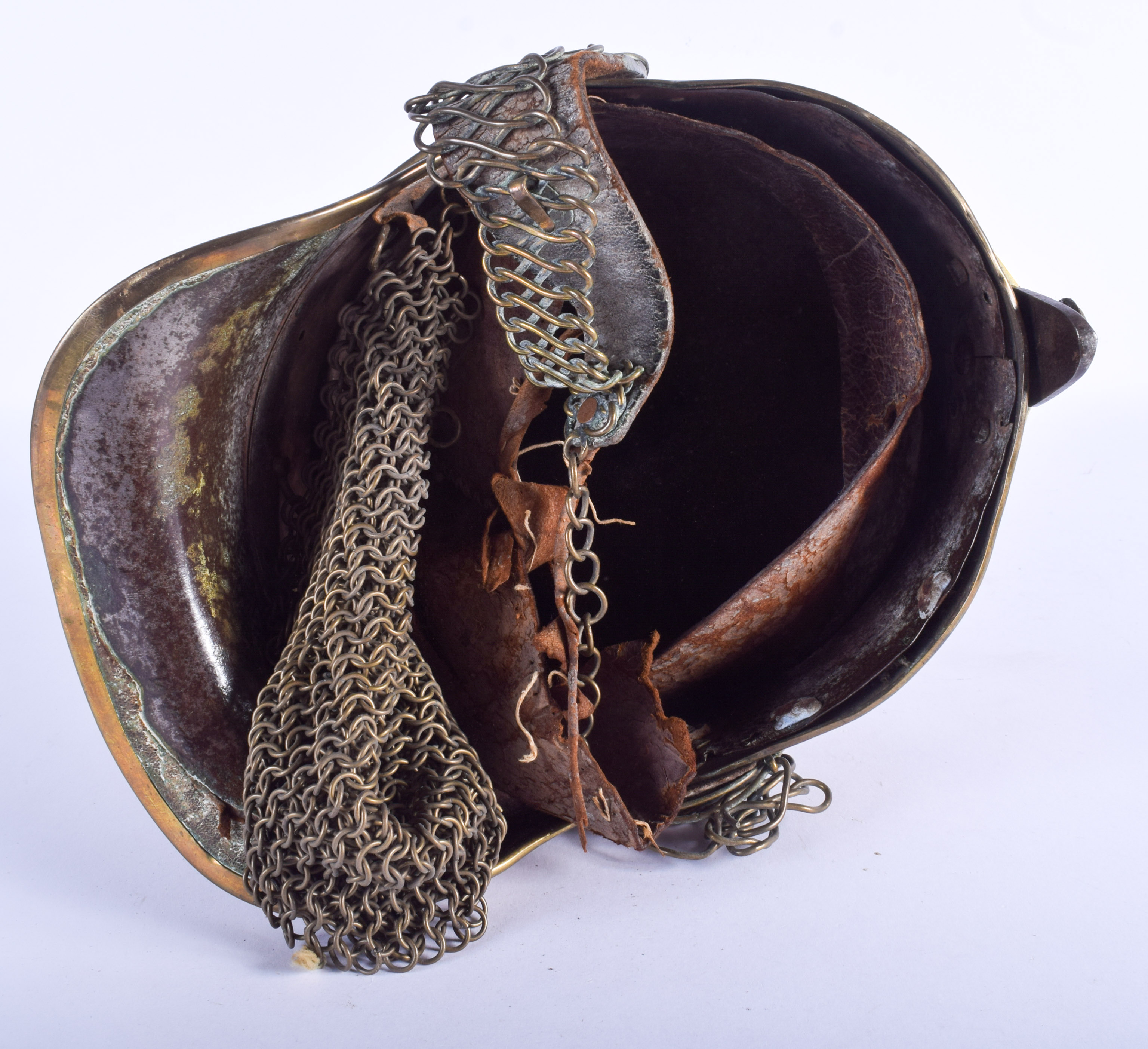 A 19TH CENTURY MIDDLE EASTERN TURKISH OTTOMAN MILITARY HELMET probably bought back from the Crimean - Image 3 of 3