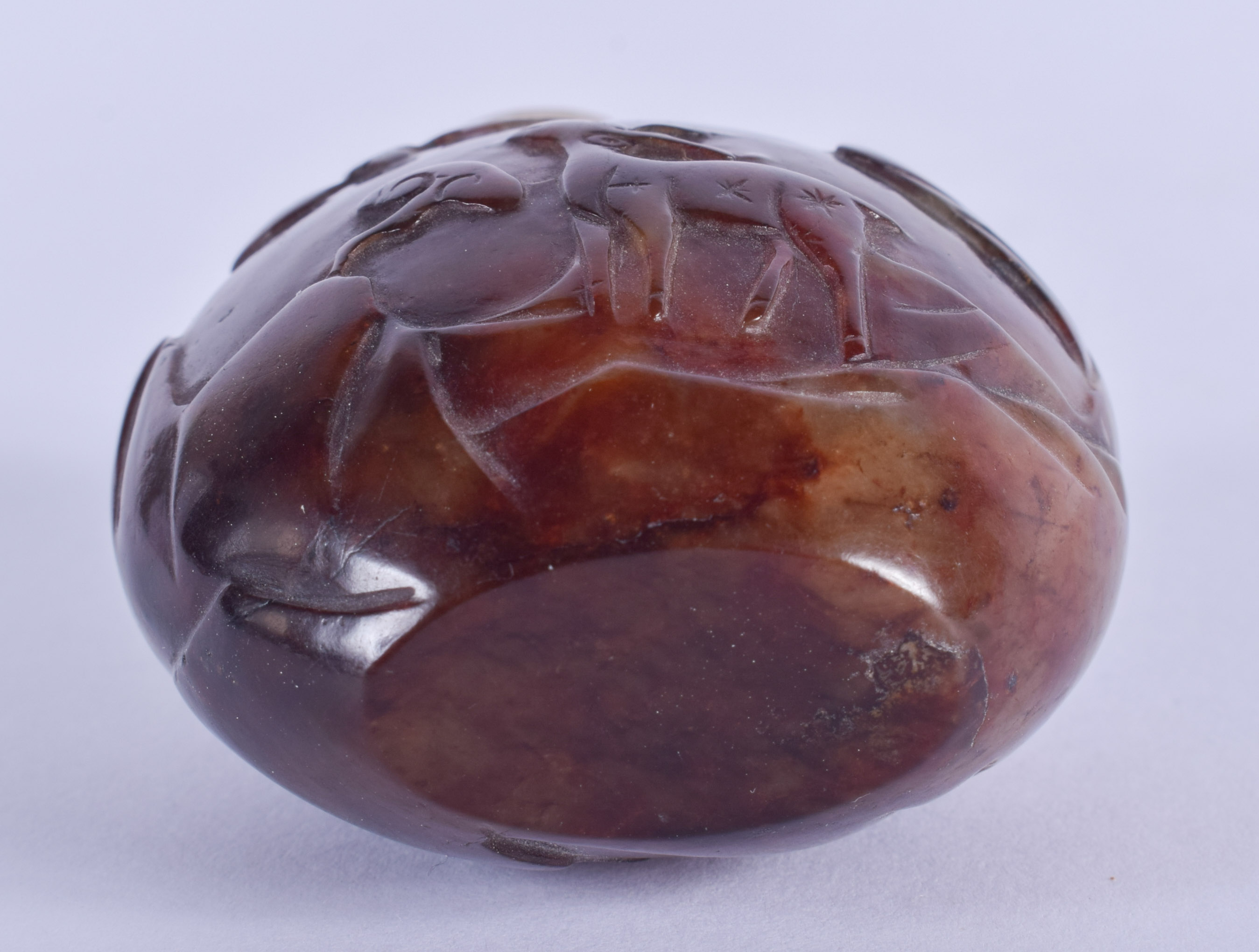 A 19TH CENTURY CHINESE CARVED RUSSET JADE SNUFF BOTTLE Qing. 5.75 cm x 4.5 cm. - Image 3 of 3