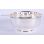 A LARGE STYLISH TIFFANY & CO SILVER TEA STRAINER. 224 grams. 14 cm wide.