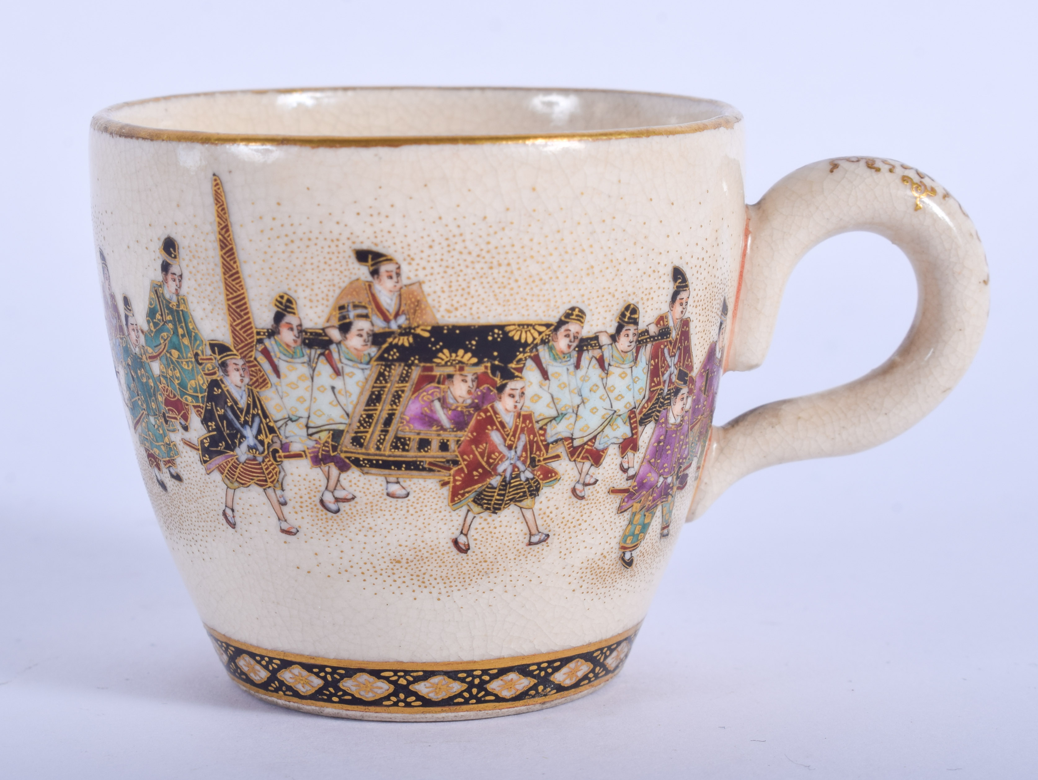 A FINE 19TH CENTURY JAPANESE MEIJI PERIOD SATSUMA CUP Attributed to Yabu Meizan. 4 cm high.