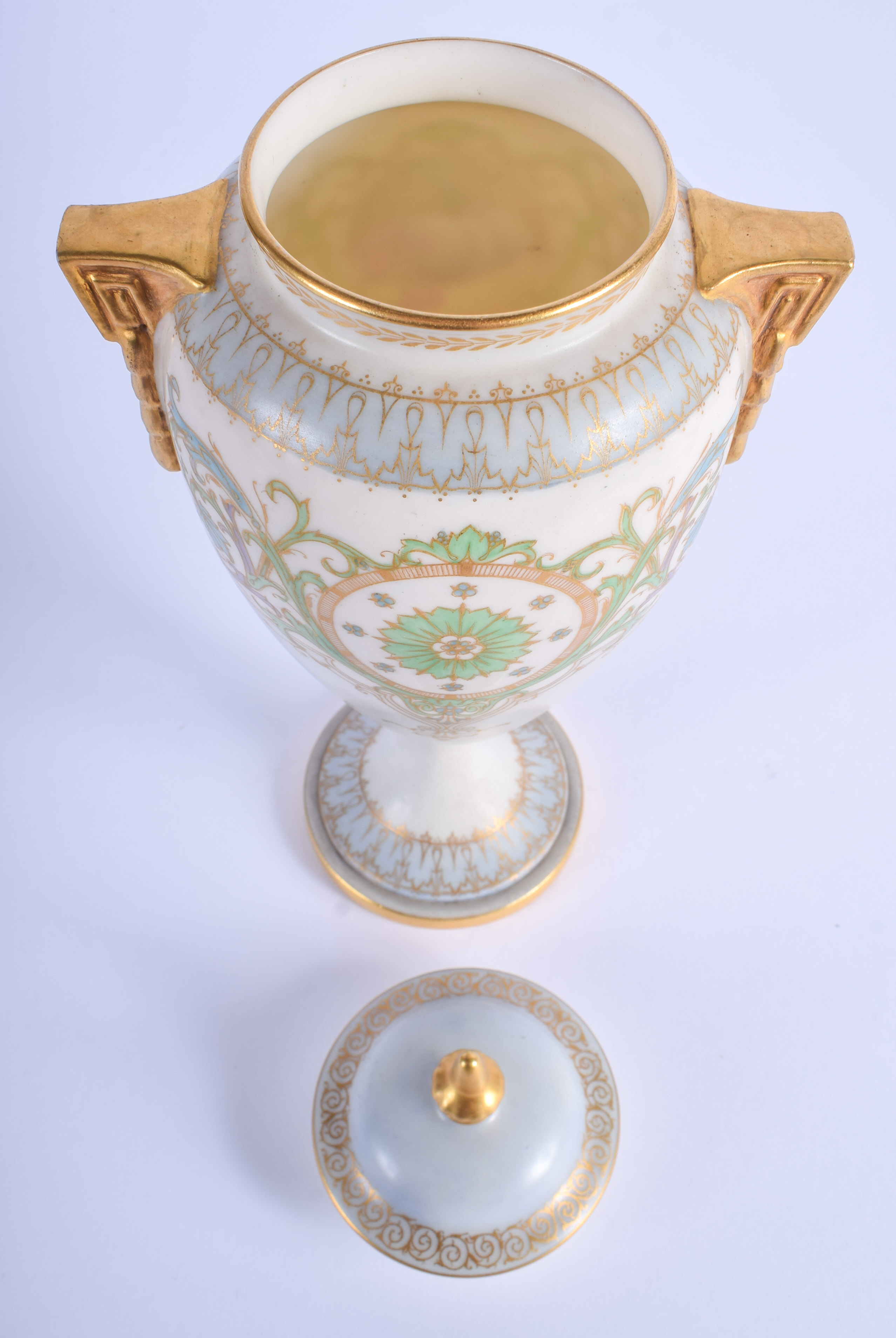 Royal Worcester vase and cover painted in Art Nouveaux style with fruit by Horace Price, signed H. P - Image 3 of 4