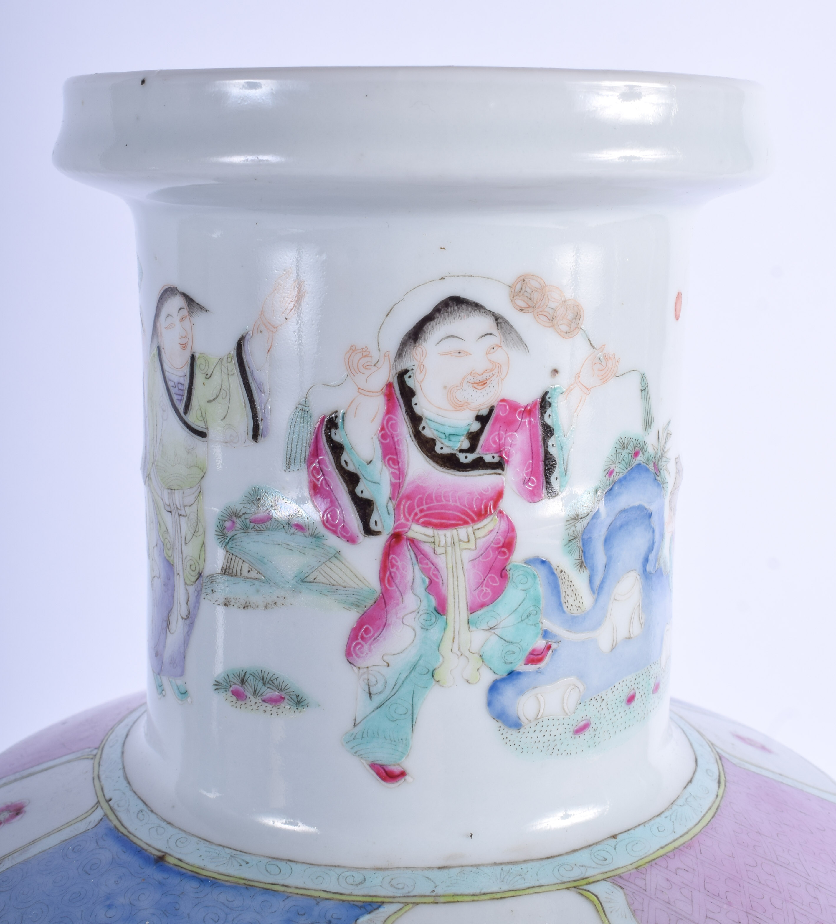 A GOOD 19TH CENTURY CHINESE FAMILLE ROSE ROULEAU VASE Guangxu, Yongzheng style, painted with immorta - Image 4 of 5