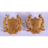 TWO VINTAGE 15CT GOLD BROOCHES. 8 grams. (2)