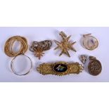 ASSORTED VINTAGE JEWELLERY. (qty)