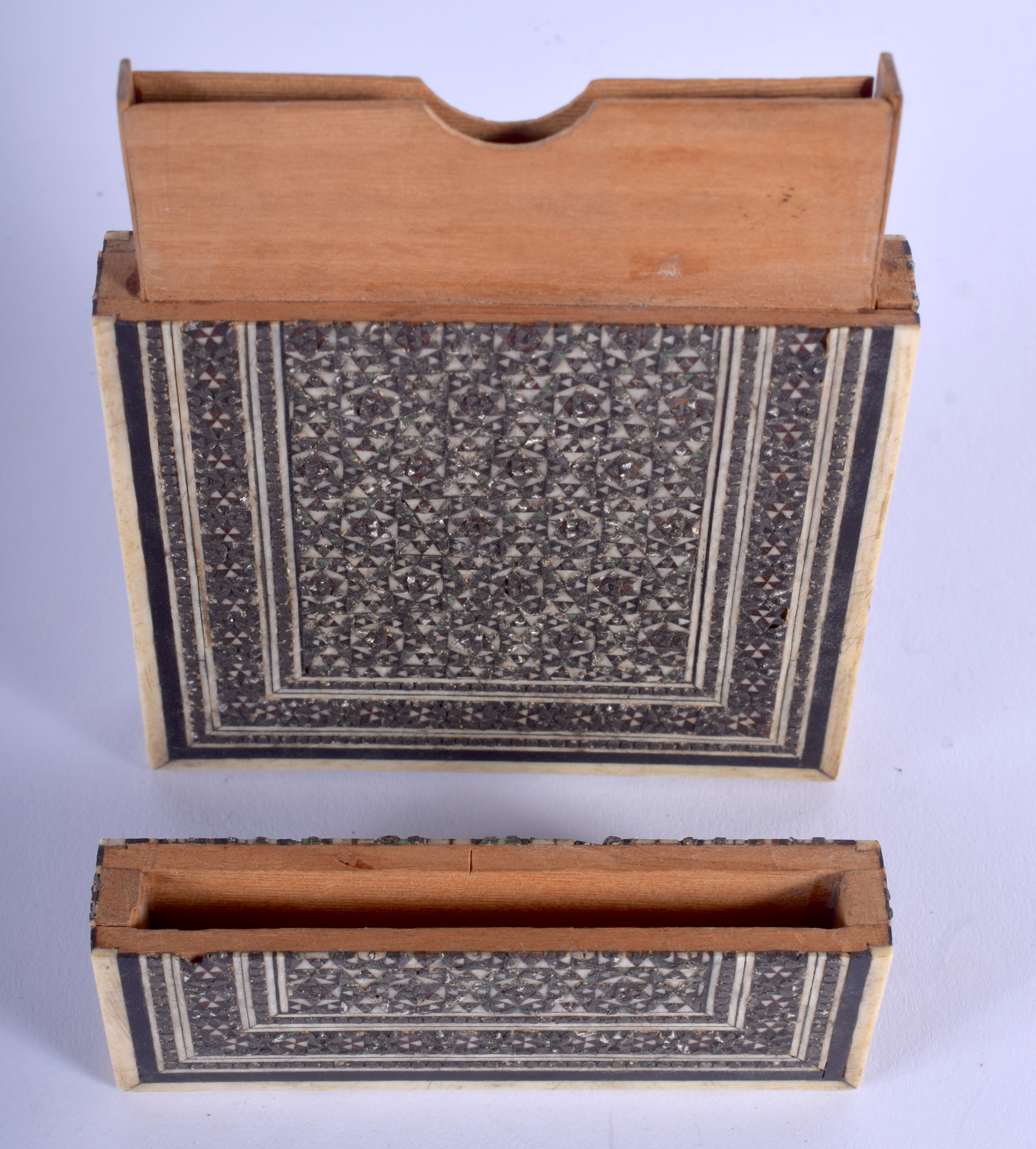 AN ANTIQUE MICRO MOSAIC BONE CARD CASE AND COVER. 8 cm x 10 cm. - Image 3 of 3