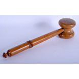 A VERY UNUSUAL ANTIQUE TREEN AUCTIONEERS GAVEL with rare hidden file feature. 35 cm long.