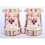 A PAIR OF EARLY 19TH CENTURY DERBY IMARI VASES of unusual form. 17 cm high.