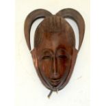 A TRIBAL BAULE GURO MASK. Ivory Coast. 19cm x 7cm x 27cm