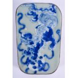 A 19TH CENTURY CHINESE CELADON BLUE AND WHITE BOX AND COVER. 13 cm x 8 cm.