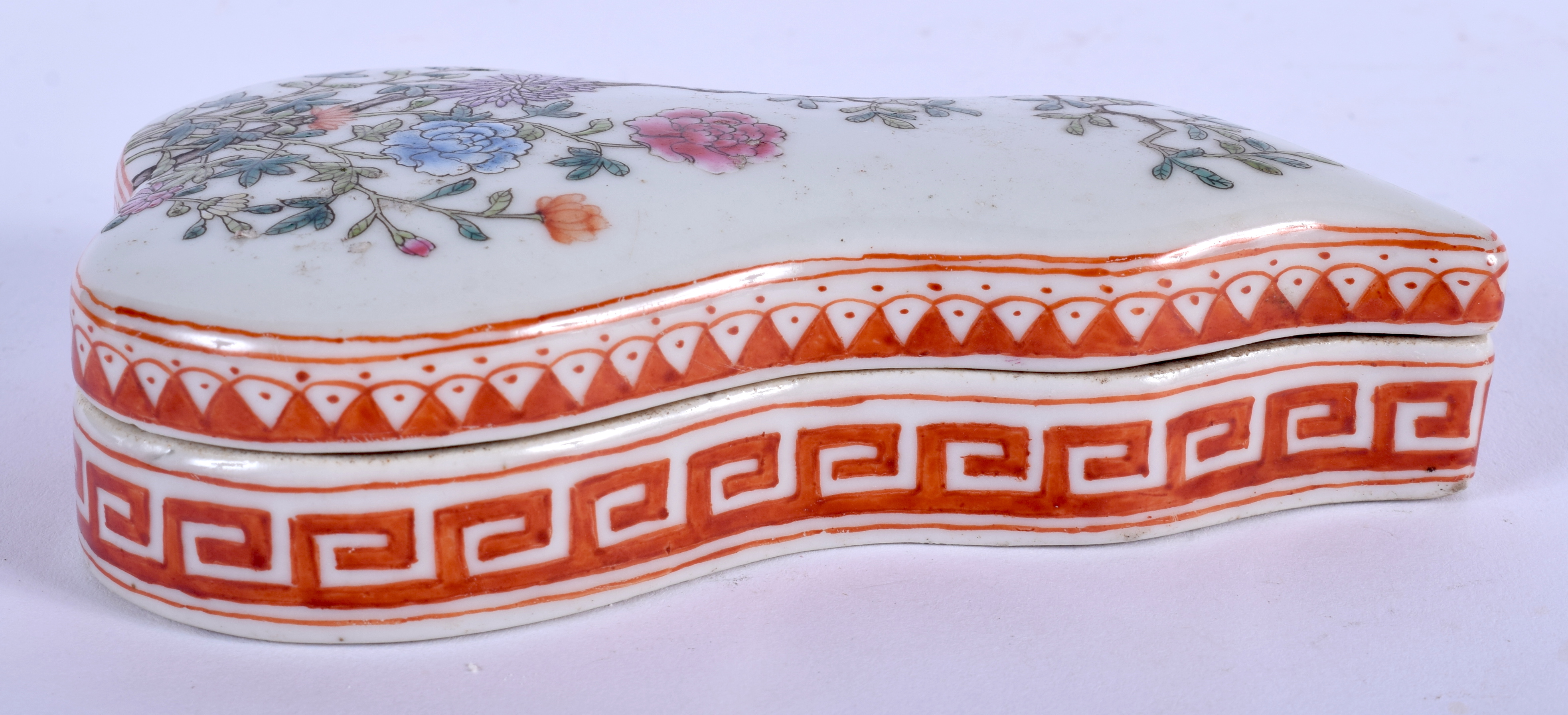 A CHINESE FAMILLE ROSE GOURD SHAPED PORCELAIN BOX AND COVER bearing Daoguang marks to base. 12 cm x