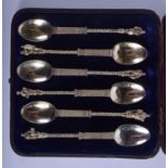 A SET OF SIX 19TH CENTURY CONTINENTAL SILVER APOSTLE SPOONS. 4.1 oz. (6)