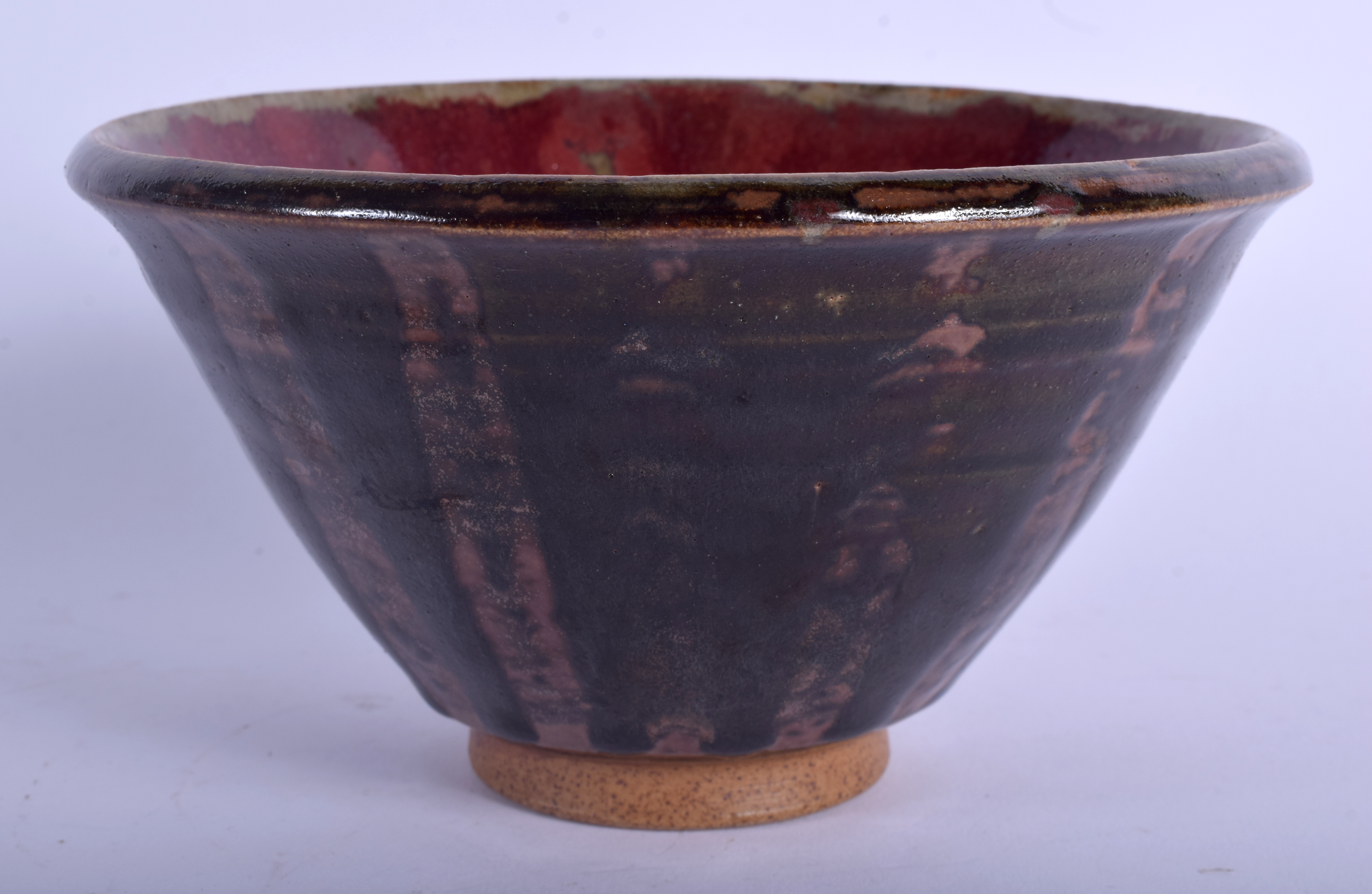 A CONTEMPOARY STUDIO POTTERY STONEWARE BOWL modelled in the Chinese style. 17 cm diameter. - Image 2 of 4