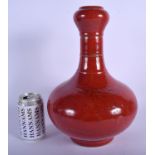 A LARGE CHINESE RED GLAZED CHINESE BULBOUS VASE 20th Century. 30 cm high.