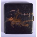 AN EARLY 20TH CENTURY JAPANESE MEIJI PERIOD KOMAI STYLE CIGARETTE CASE. 8 cm x 8 cm.