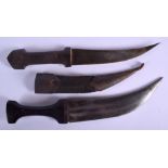 TWO VINTAGE CONTINENTAL KNIVES. Largest 25 cm long. (2)