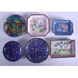 ASSORTED CHINESE QING DYNASTY ENAMELLED WARES in various forms and sizes. (6)