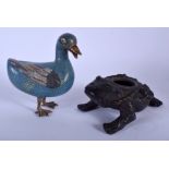 AN 18TH CENTURY CHINESE CLOISONNE ENAMEL BIRD Qianlong, together with a Qing dynasty bronze toad. La