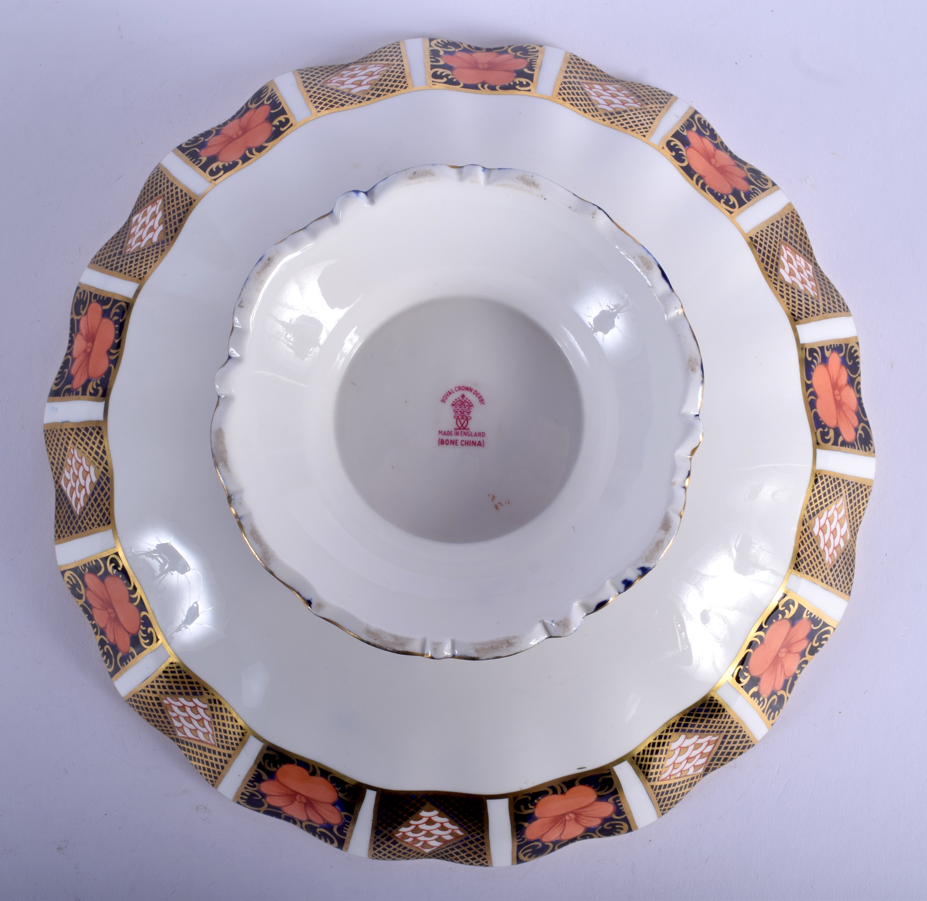 Royal Crown Derby pattern 1128 large fluted pedestal fruit bowl. 26.5 cm wide. - Image 3 of 3