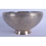 A STYLISH ASPREYS SILVER BOWL. London 2009. 48.4 oz. 26 cm x 15 cm.