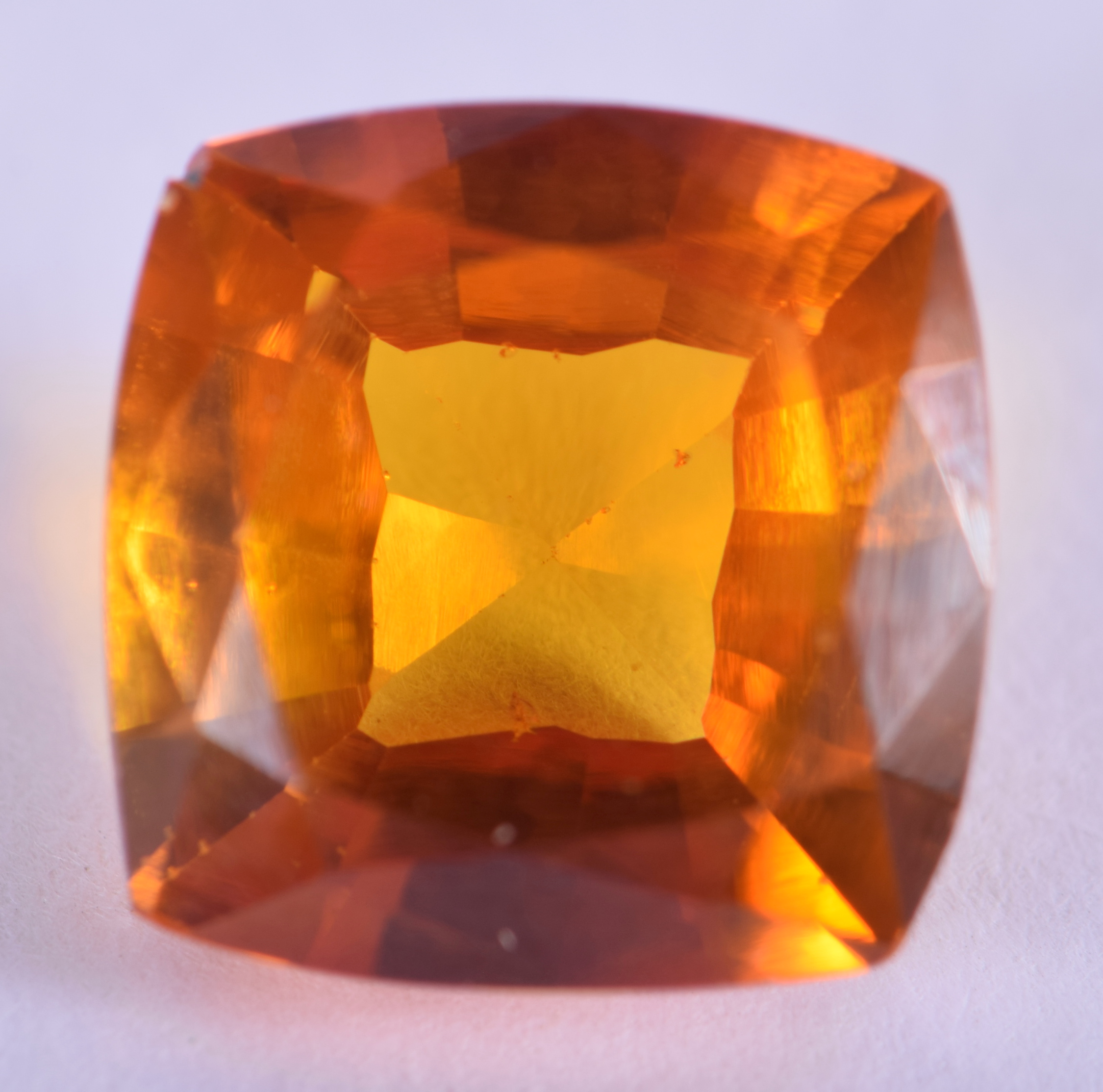 A 10CT ORANGE SAPPHIRE. - Image 2 of 2