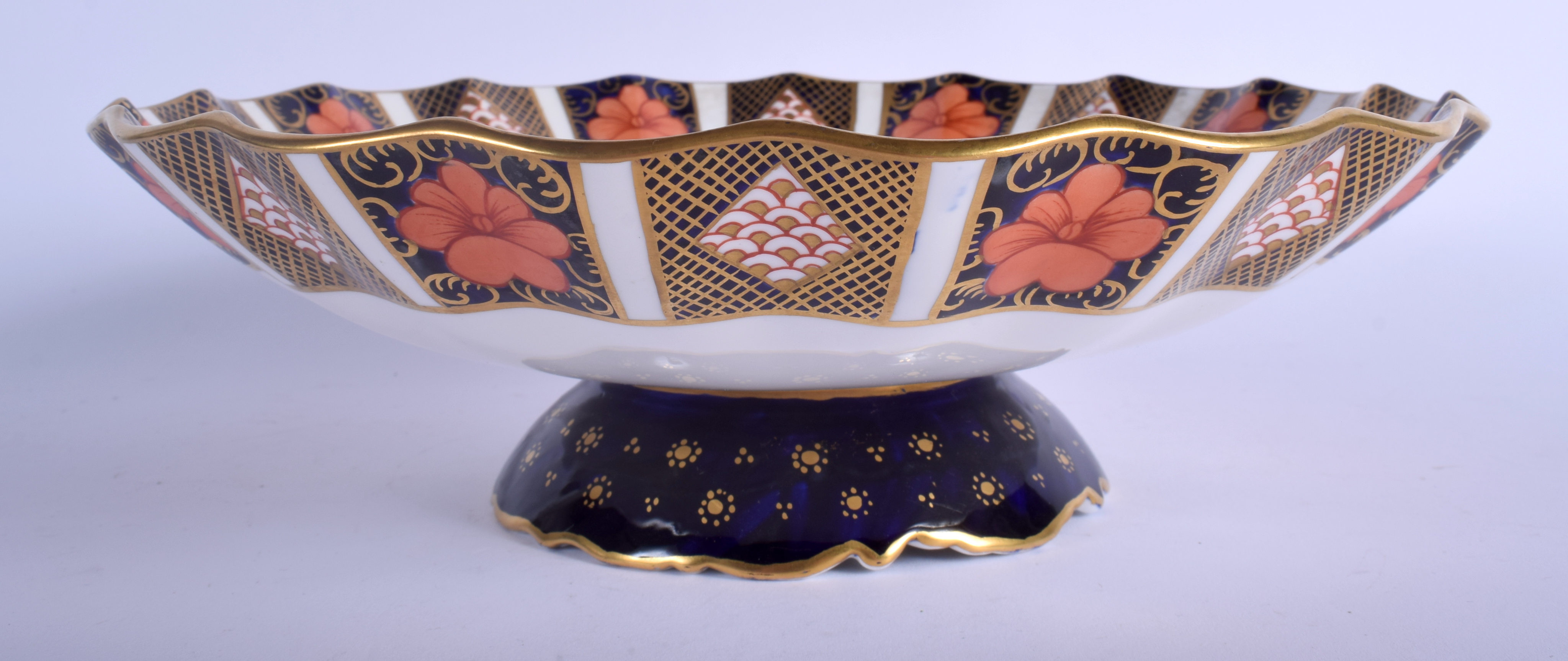 Royal Crown Derby pattern 1128 large fluted pedestal fruit bowl. 26.5 cm wide. - Image 2 of 3