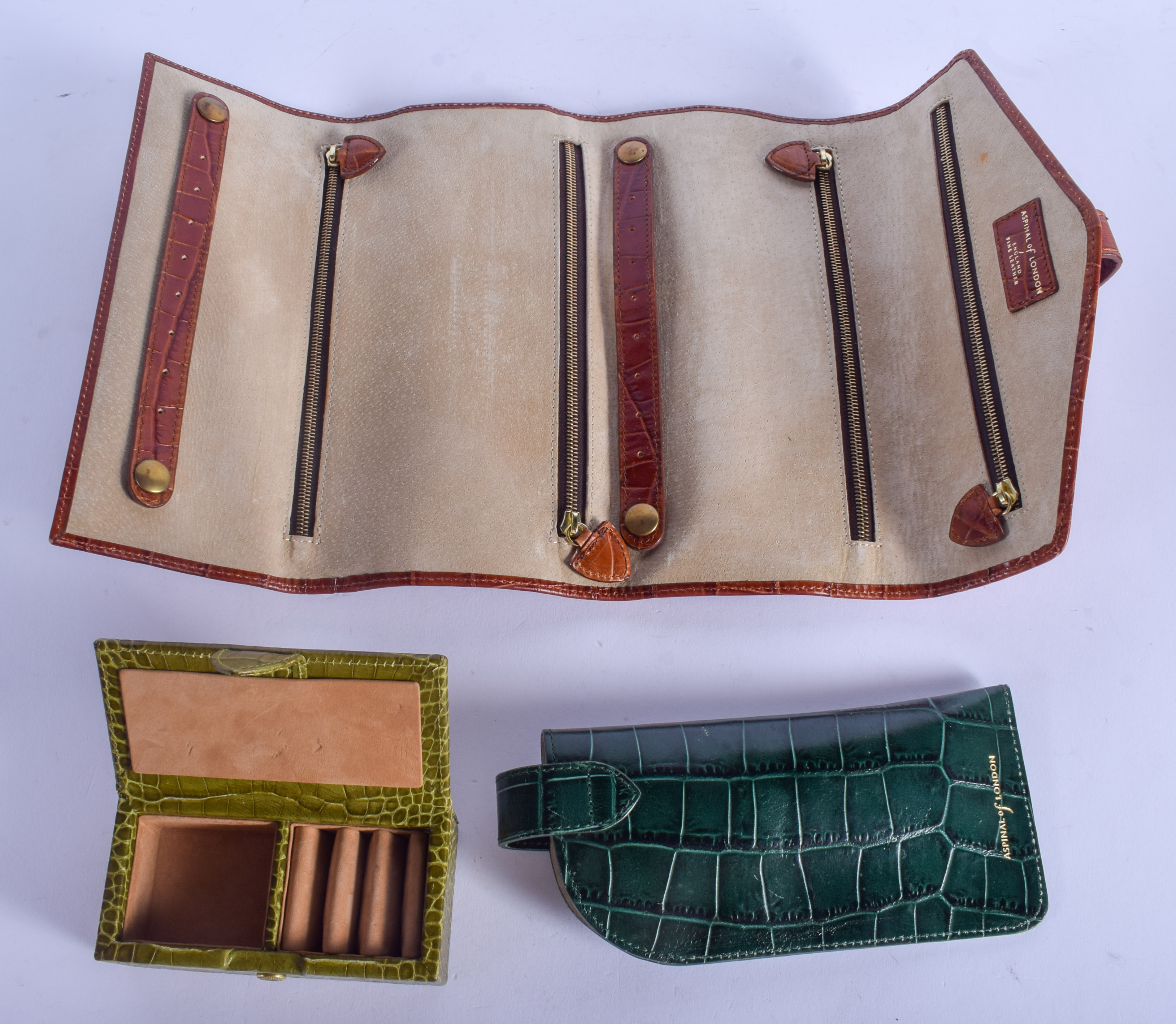 AN ASPREYS LEATHER JEWELLERY WALLET together with a glass case & box. (3) - Image 2 of 5