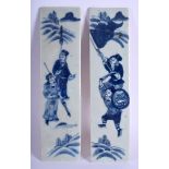 A PAIR OF 19TH CENTURY CHINESE BLUE AND WHITE PLAQUES Qing. 23 cm x 5 cm.