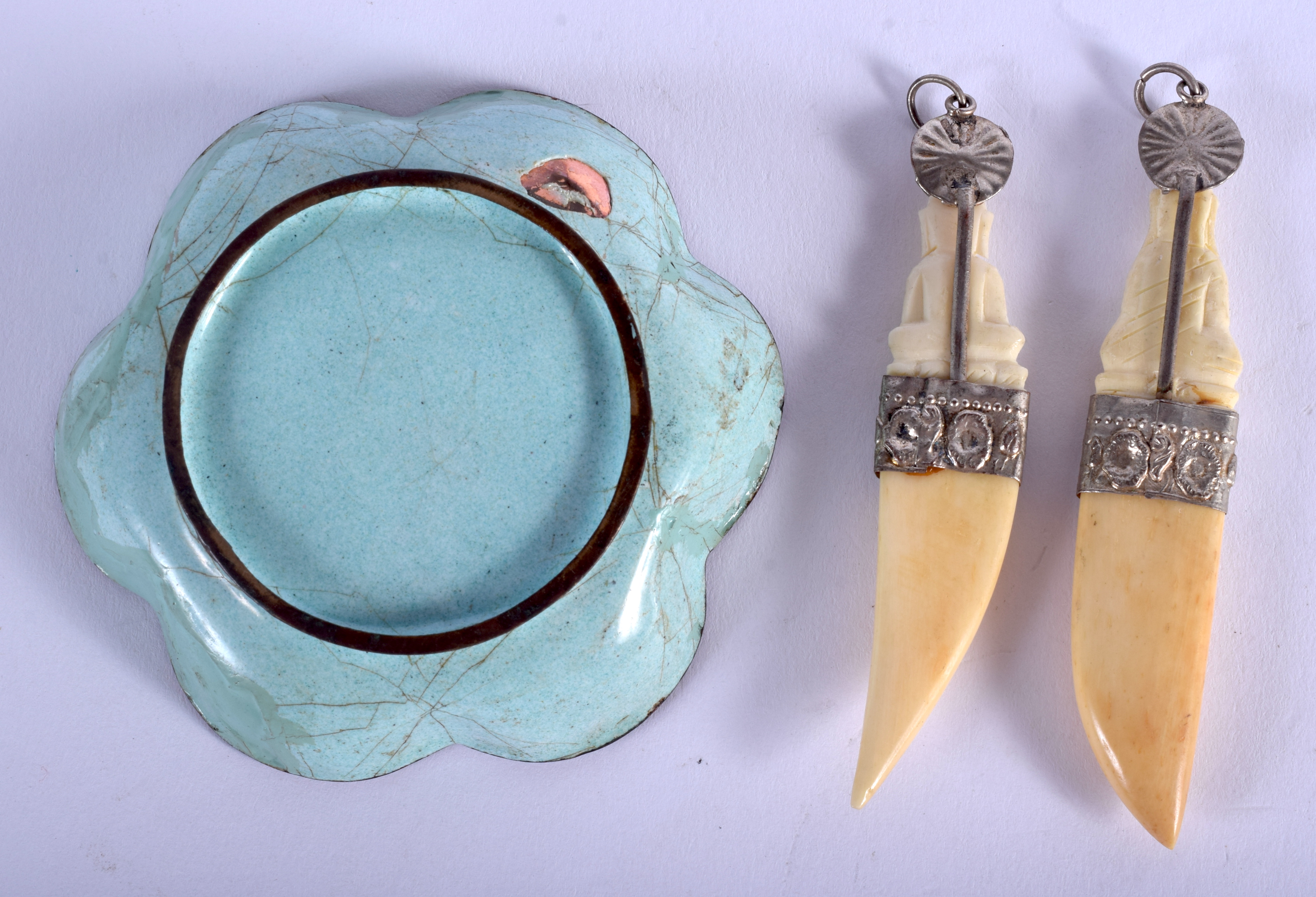 A RARE PAIR OF 19TH CENTURY THAI CARVED IVORY PENDANTS together with a canton dish. Largest 8 cm wid - Image 2 of 2