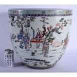 A LARGE EARLY 20TH CENTURY CHINESE FAMILLE ROSE FISH BOWL JARDINIERE Late Qing/Republic. 39 cm x 33