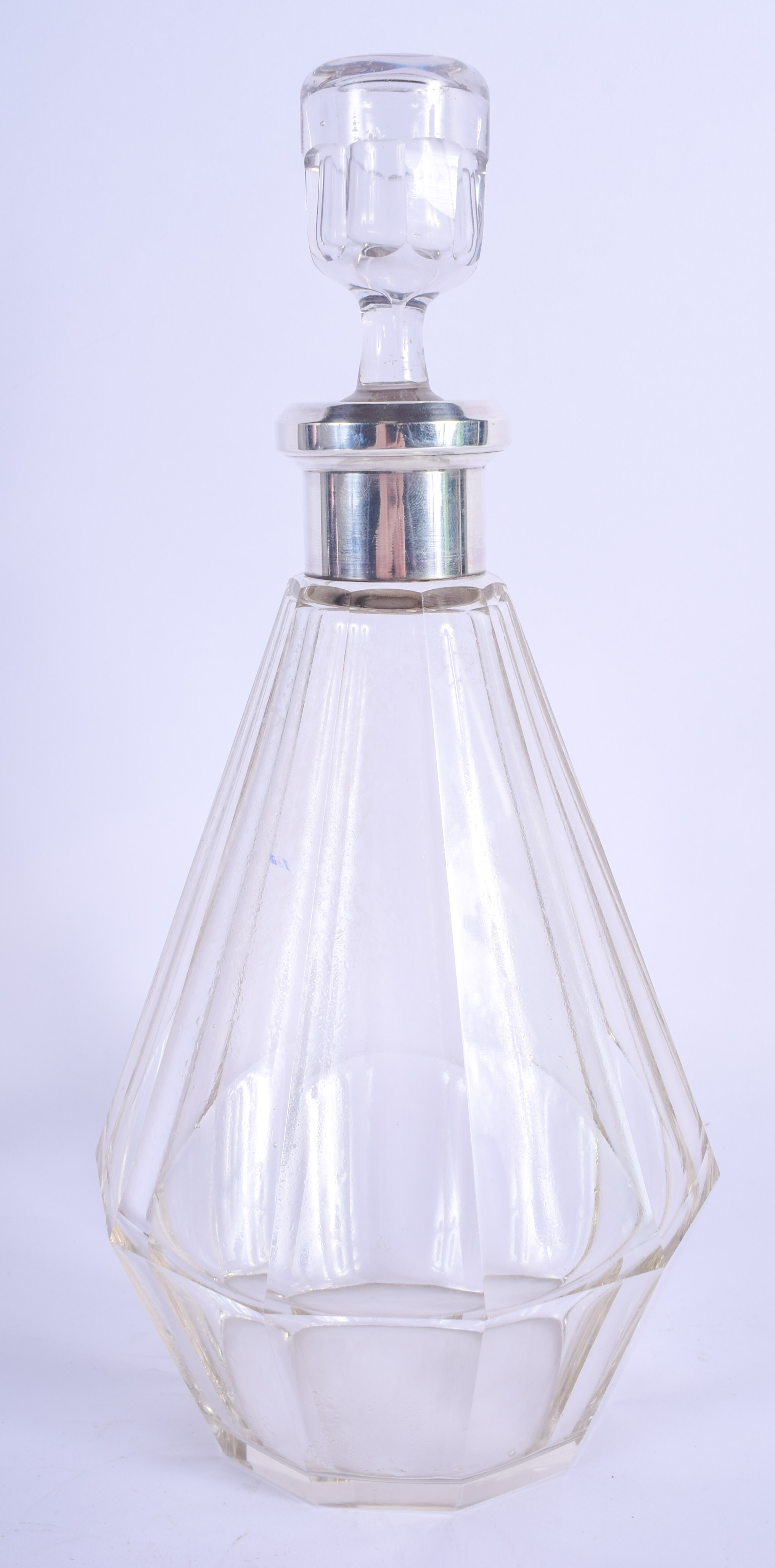 AN ART DECO SILVER MOUNTED DECANTER AND STOPPER. 30 cm high. - Image 2 of 3
