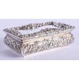 A MID 19TH CENTURY SILVER SNUFF BOX. Birmingham 1842. 141 grams. 8.5 cm x 5 cm.