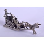 AN ANTIQUE CONTINENTAL SILVER SLEIGH. 17.8 grams. 6 cm wide.