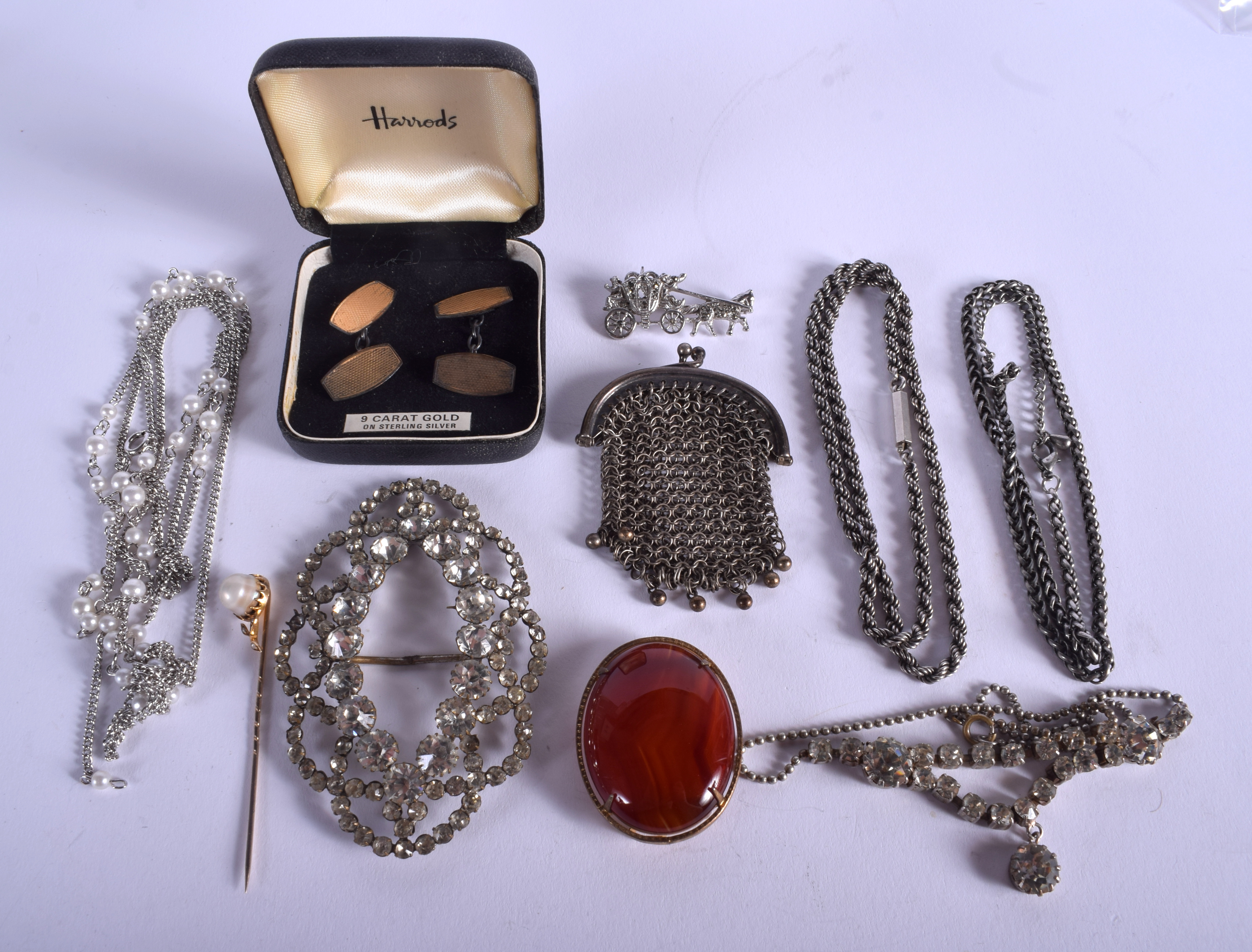 ASSORTED COSTUME JEWELLERY. (qty)