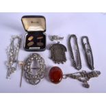 ASSORTED COSTUME JEWELLERY. (qty)