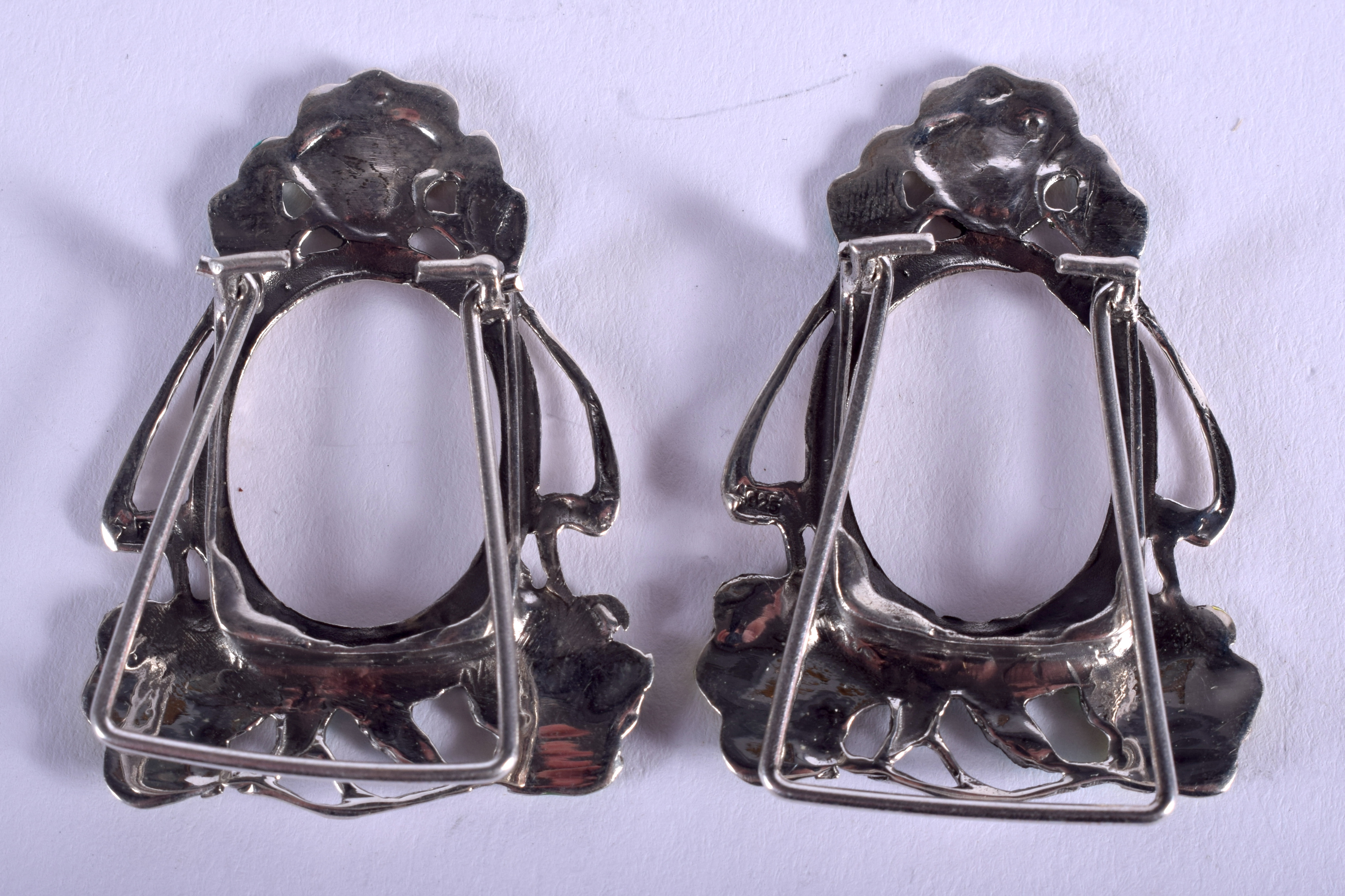 A PAIR OF CONTINENTAL SILVER AND ENAMEL FRAMES. 13 grams. 4 cm x 3 cm. - Image 2 of 2