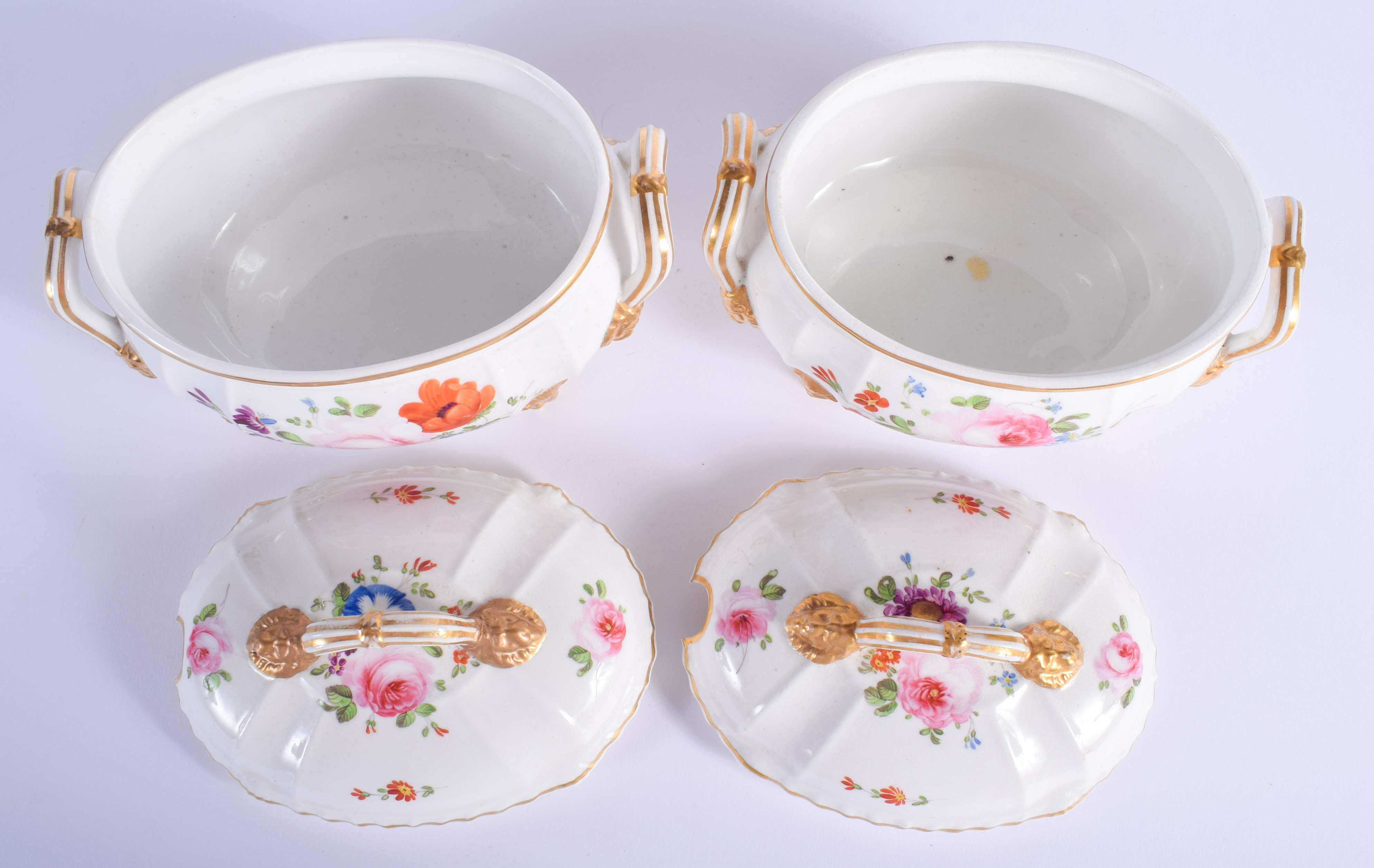 A PAIR OF EARLY 19TH CENTURY DERBY PORCELAIN TUREENS AND COVERS painted with flowers. 18 cm x 15 cm. - Image 3 of 4