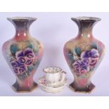 A MID 19TH CENTURY ENGLISH PORCELAIN INKWELL together with a pair of Continental vases. Largest 28 c