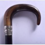 A 19TH CENTURY CONTINENTAL CARVED HORN HANDLED WALKING CANE Buffalo or Rhinoceros. 88 cm long.