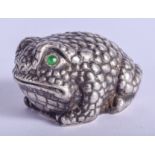 A CONTINENTAL SILVER FIGURE OF A TOAD. 42 grams. 5 cm x 3 cm.