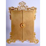 A FINE 19TH CENTURY EUROPEAN GILT BRONZE PHOTOGRAPH FRAME. 25 cm x 19 cm open.