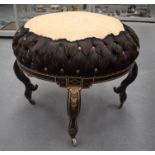 A VERY UNUSUAL 19TH CENTURY CONTINENTAL PAINTED STOOL modelled upon curving legs with acanthus decor