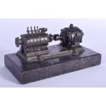 AN EARLY 20TH CENTURY AUSTRIAN WILHELM GARVENS BRONZE MODEL of industrial form. Bronze 12.5 cm wide.